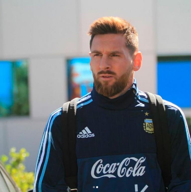 ¡Como nuevo! Messi estrenó look antes del partido de la Selección