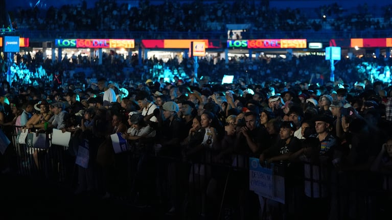 Cómo se prepara Jesús María para una noche agotada.