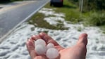 Como si fuera nieve, el granizo cubrió sectores de Calamuchita.