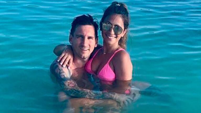 ¡Como un nene! Antonela mostró el nuevo look de Lionel Messi