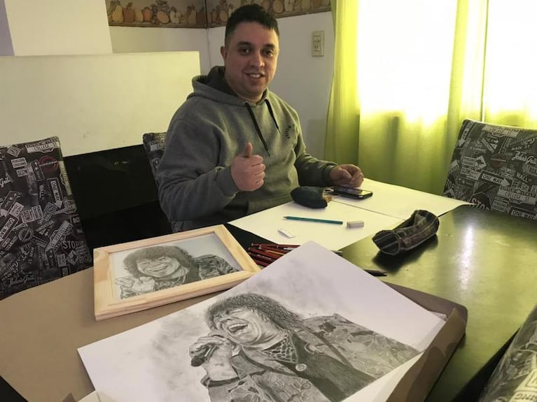 Compite en México con dibujos de La Mona Jiménez