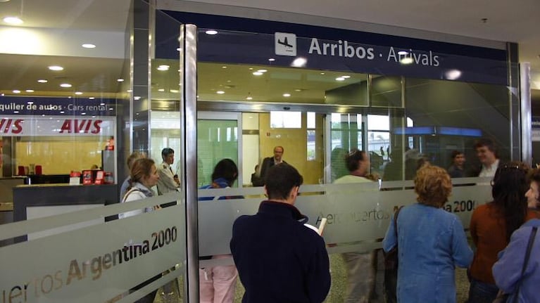 Comprar boletos aéreos, algo cada vez más complicado en Argentina.