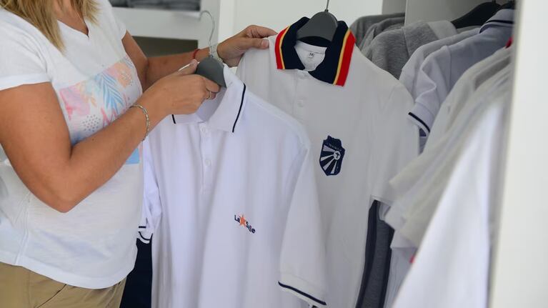 Comprar el uniforme escolar cuesta un 28% más que el año pasado.