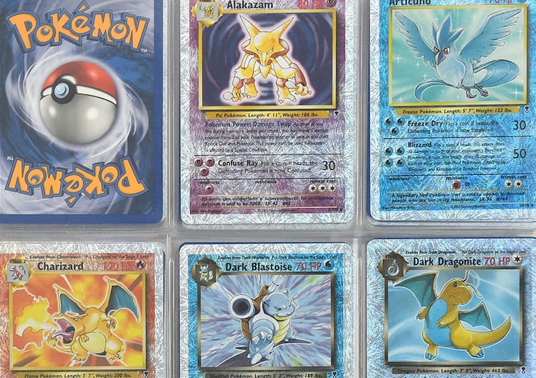Compró cartas de Pokémon hace décadas, las guardó y ahora se hizo millonario al subastarlas