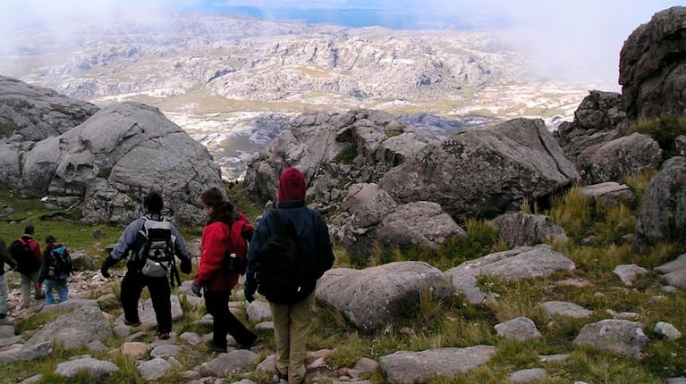 Con 2790 metros sobre el nivel del mar, el cerro Champaquí es el más alto de la provincia de Córdoba. (Foto: Archivo TN)