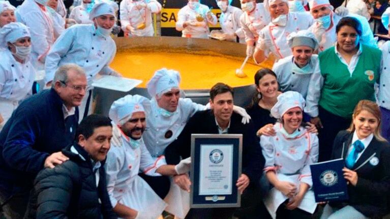 Con 448 kilos, ingresó al libro de Récord Guinness.