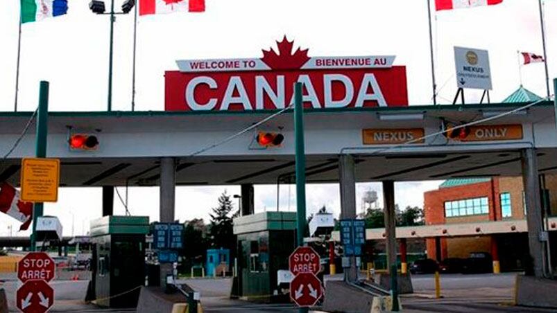 Con el triunfo de Trump, algunos norteamericanos miran la frontera con Canadá.