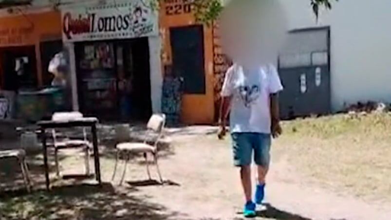 Con un video, la denunciante mostró que el acusado violó la restricción de acercamiento.