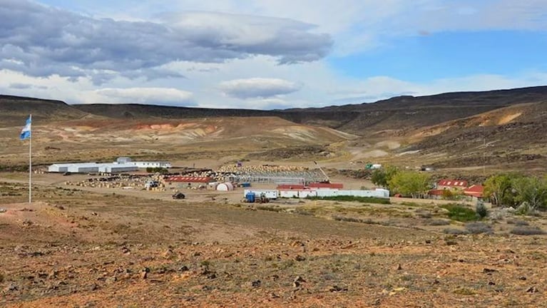 Con una amoladora, robaron un millón de dólares en lingotes de oro de una bóveda