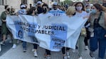 “Condena social y justicia para los culpables”, decía la bandera de las familiares.