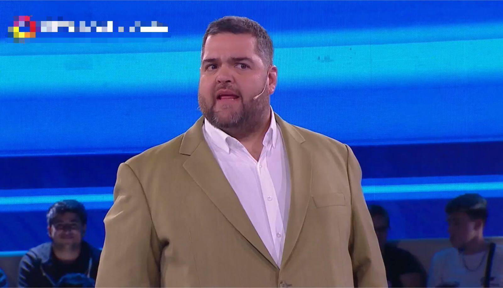 Confesó en Ahora Caigo que tiene una doble vida y dejó en shock a Barassi: “Se están enterando”