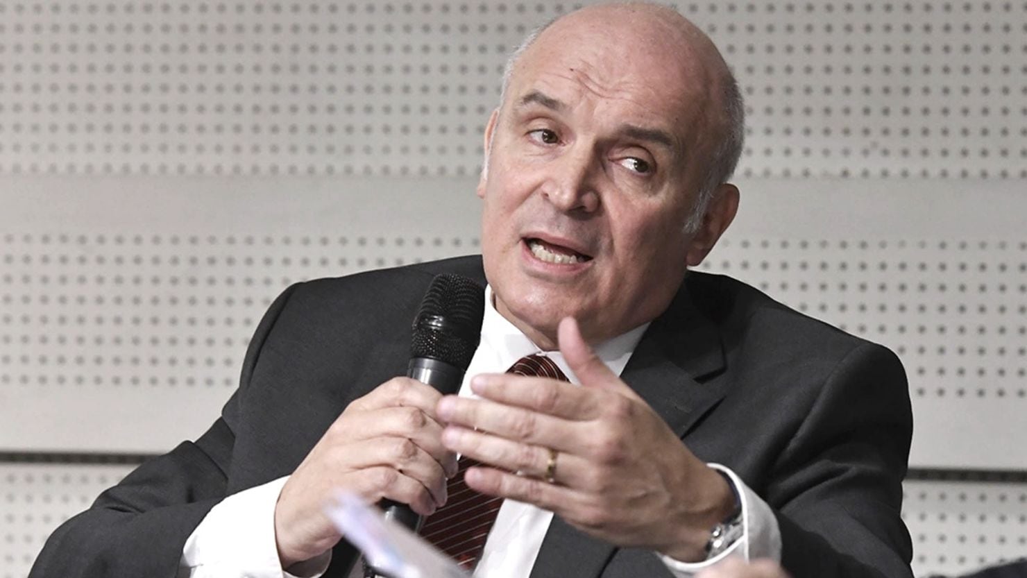 Confirman que el diputado recibió fondos de una firma ligada al empresario.