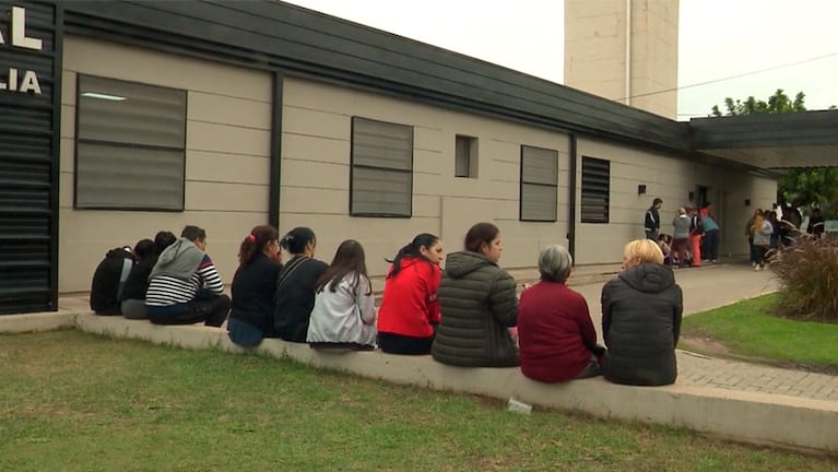 Conmoción en el Hospital de La Calera tras la muerte del niño.