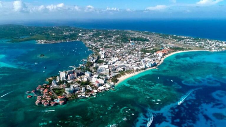 Conmoción en la isla de San Andrés por el hallazgo de una familia muerta en un hotel.