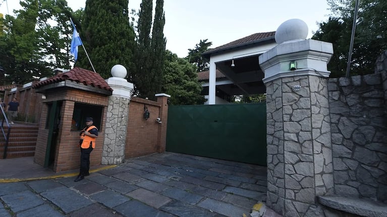 Consternación y dolor en la quinta presidencial de Olivos.