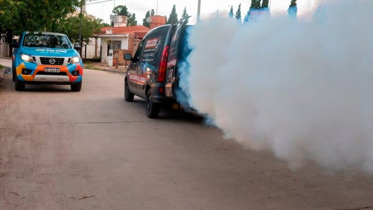 Continúa la fumigación en Córdoba por el brote histórico de dengue.