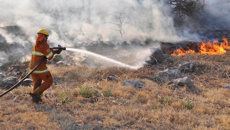 Continúa siendo extremo el riesgo de incendio en toda la provincia.