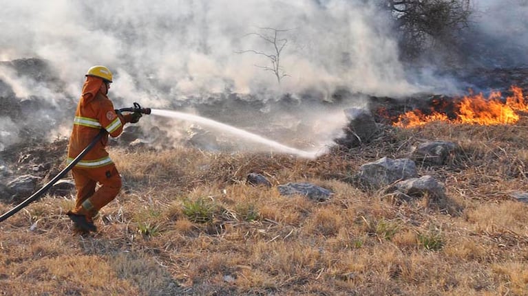 Continúa siendo extremo el riesgo de incendio en toda la provincia.