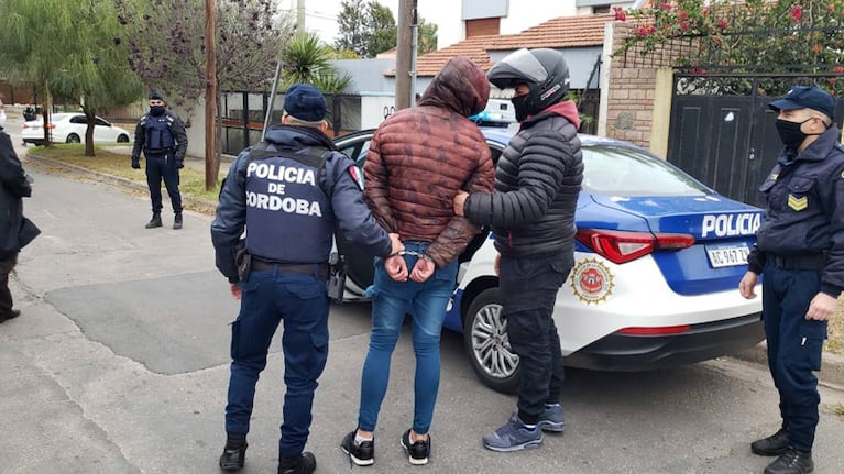 Continúan los operativos para detener a los otros ladrones.