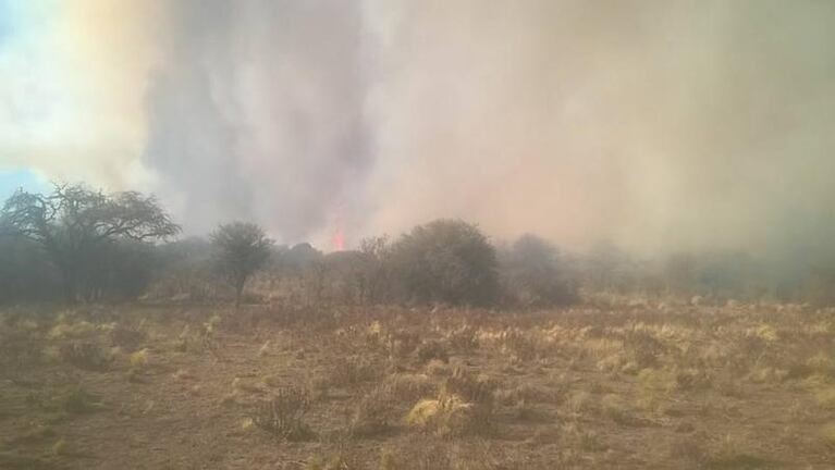 Controlan incendio en el norte cordobés