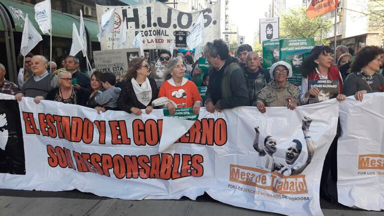 Convocaron a una segunda marcha por Santiago Maldonado. 