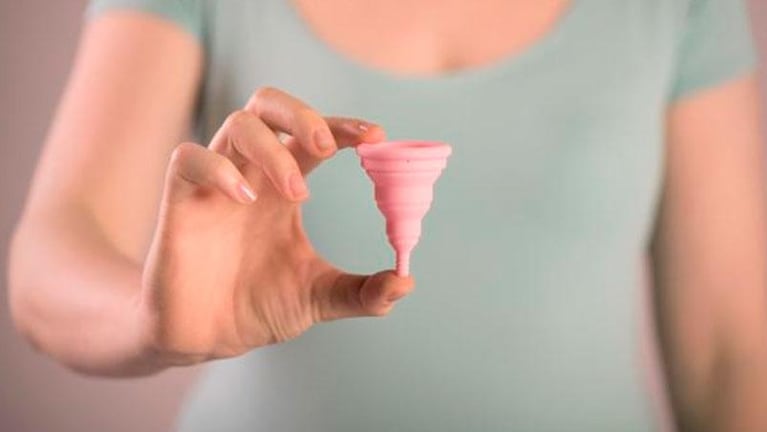 Copa menstrual: cómo se usa, cuáles son sus riesgos y beneficios