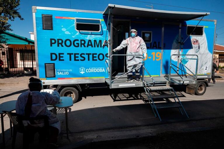 Córdoba: anunciarían restricción de circulación por la suba de casos de coronavirus