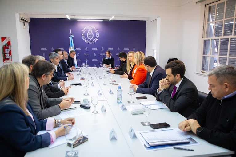 Córdoba coordina con Nación los preparativos para la visita del papa.