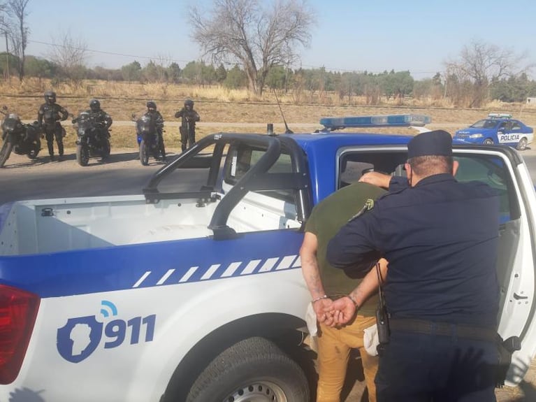 Córdoba: cuatro detenidos tras asaltar con armas y maniatar a una familia