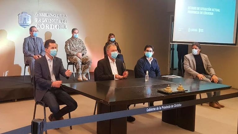 Córdoba: habilitan reuniones familiares en el interior y anunciaron el plazo para la Capital