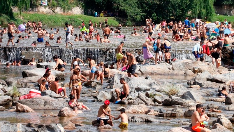 Córdoba le hace frente a otro verano con incertidumbre por la pandemia.