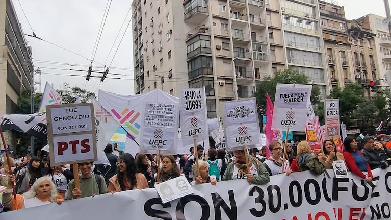 Córdoba marchó por el día de la Memoria, la Verdad y la Justicia.