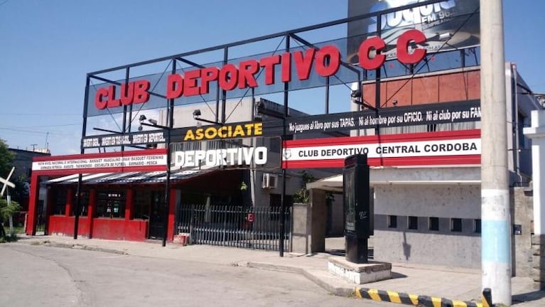 Córdoba: motochoros le pegaron cuatro balazos para robarle