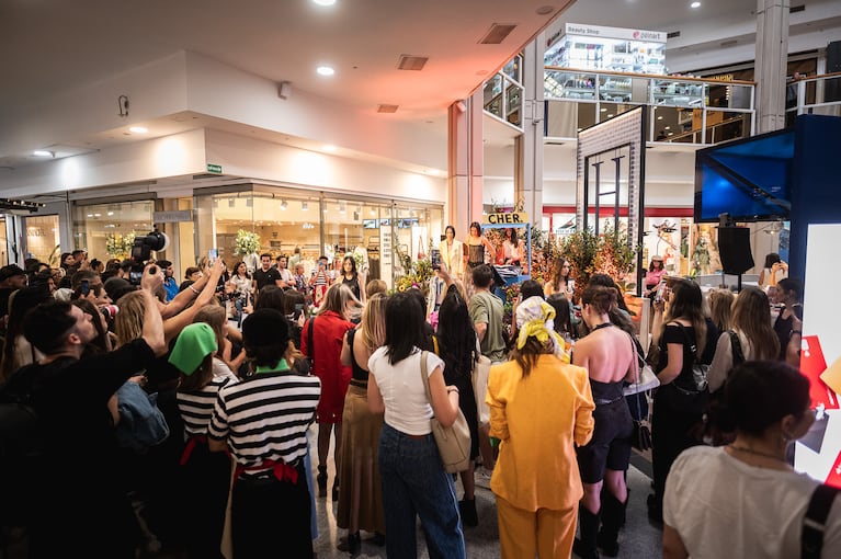 Córdoba Shopping presenta una nueva edición de Chapter, su desfile abierto al público