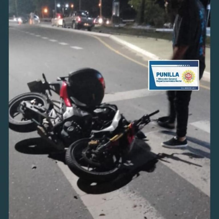 Córdoba: un hombre viajaba con su hija en moto y tuvieron un fuerte accidente 