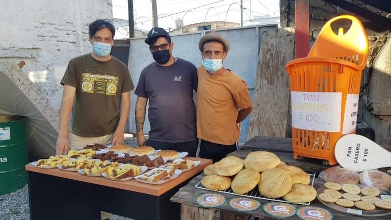 Cordobeses dan esperanza y trabajo: el conmovedor gesto de una panadería