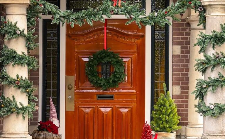 Corona navideña 2025.