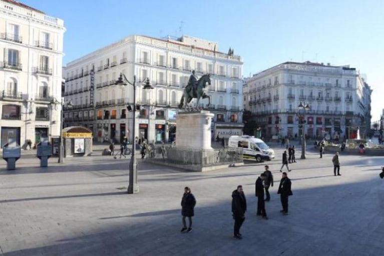 Coronavirus en Madrid: convierten el Palacio de Hielo en una gran morgue