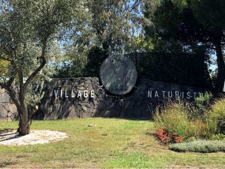 Coronavirus: organizaron una fiesta nudista y se contagiaron más de 240 personas