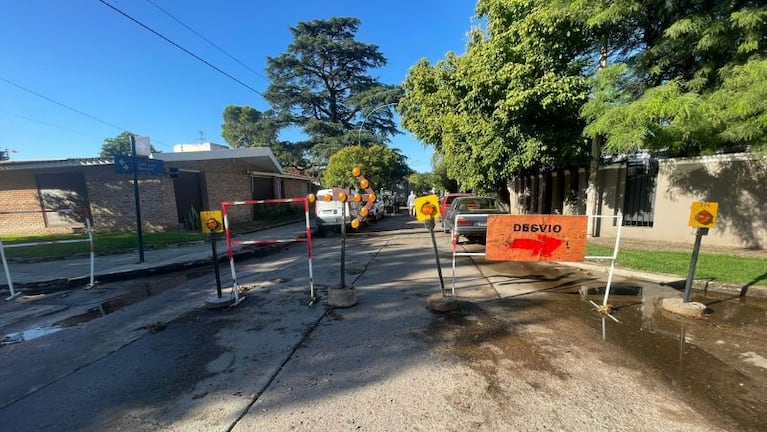 Cortan por dos semanas una arteria clave de barrio Cerro de las Rosas.