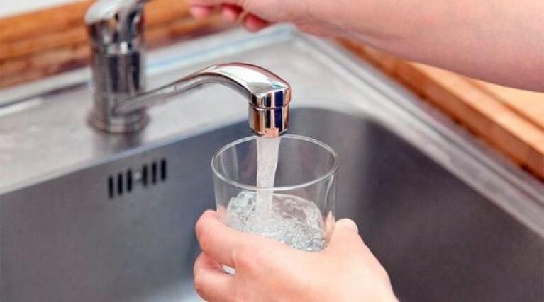 Corte de agua afecta a barrios del norte de Córdoba