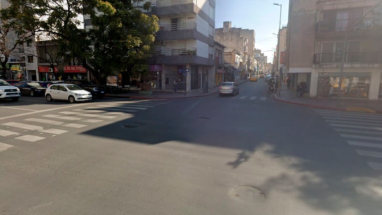 Corte total en el cruce de Lima y Maipú.