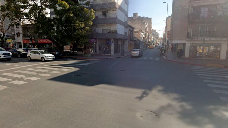 Corte total en el cruce de Lima y Maipú.