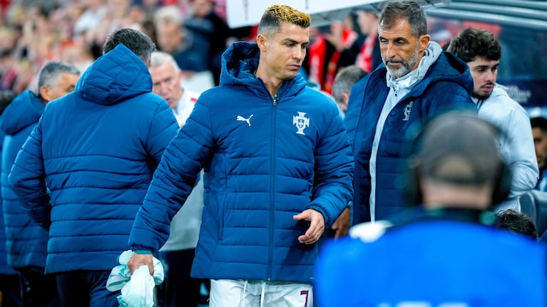 CR7 no entró para Portugal en el duelo ante Noruega por la UEFA Nations League. (Cornelius Poppe/NTB Scanpix vía AP)