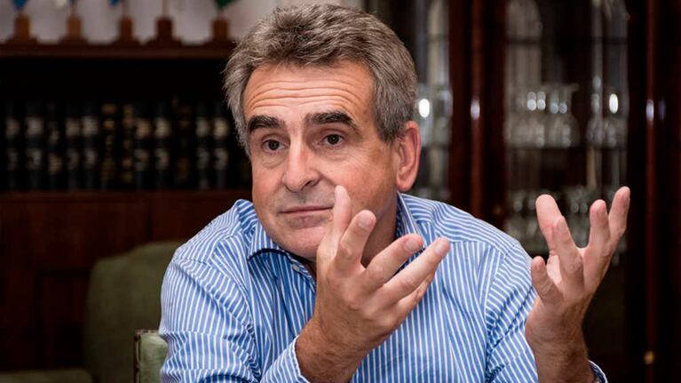 Crece la interna del Gobierno.