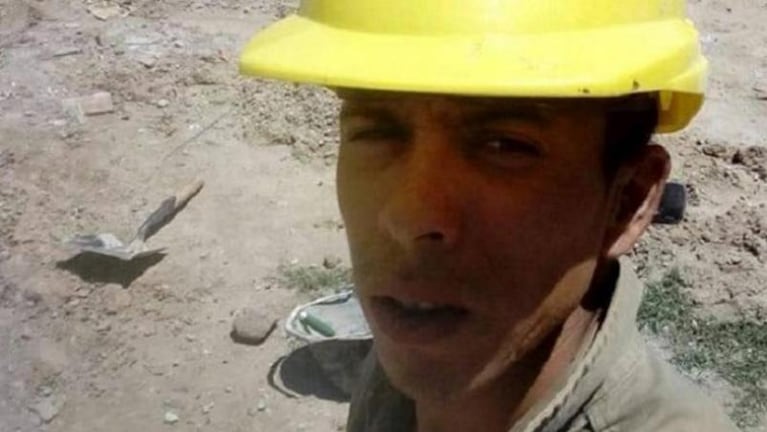 Crimen de Leandro: empleados del cementerio se agarraron a piñas durante el entierro