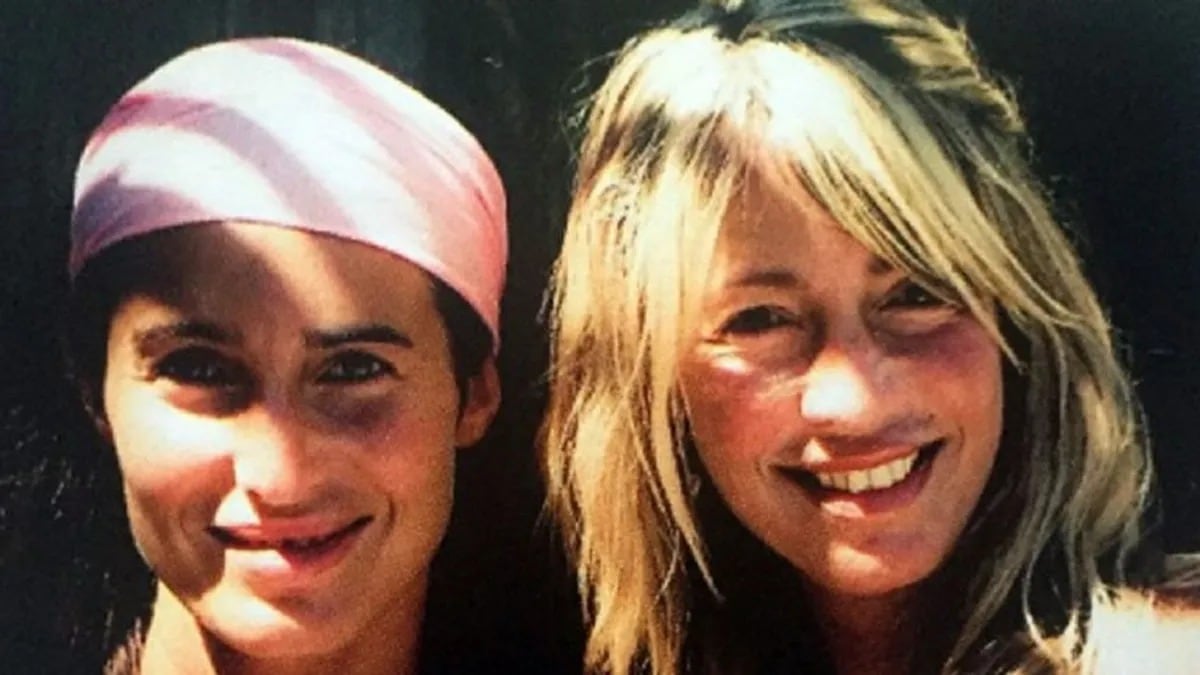 Cris Morena y el recuerdo vivo de su hija Romina.