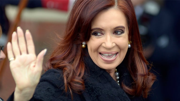Crisitna Kirchner firma decretos de designación, todos los días.