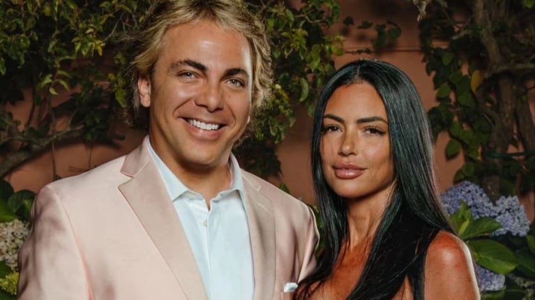 Cristian Castro y su novia, Mariela Sánchez (Foto: Instagram/cristiancastro)