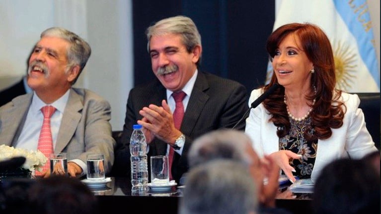 Cristina, De Vido y Aníbal Fernández, los tres tienen causas avanzadas en la justicia.